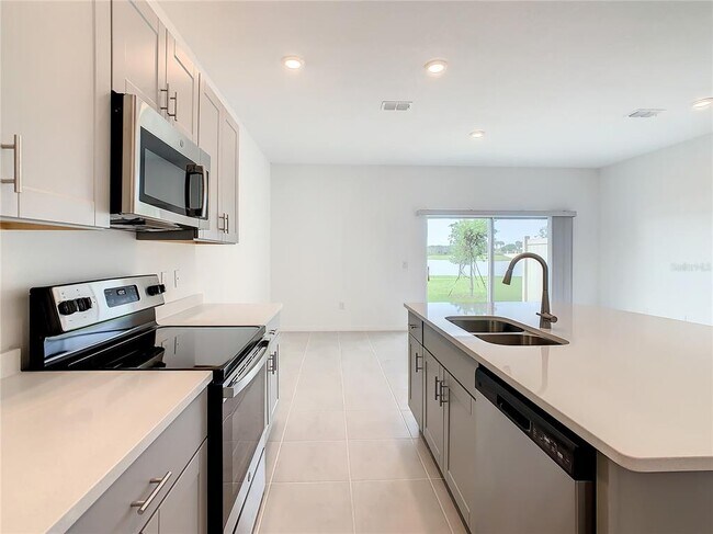 Building Photo - 1256 Lago Vista Ct