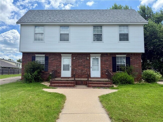 Primary Photo - 1404 Camellia Dr