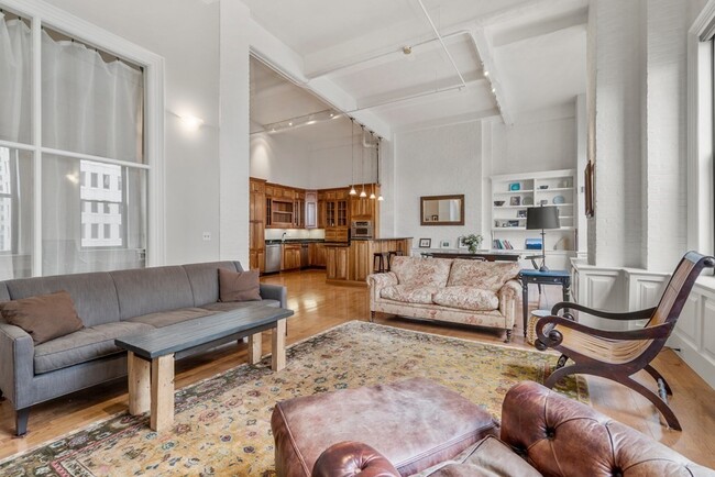 Building Photo - 42 Chauncy St