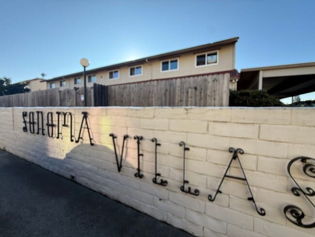 Building Photo - 79 Avram Ave