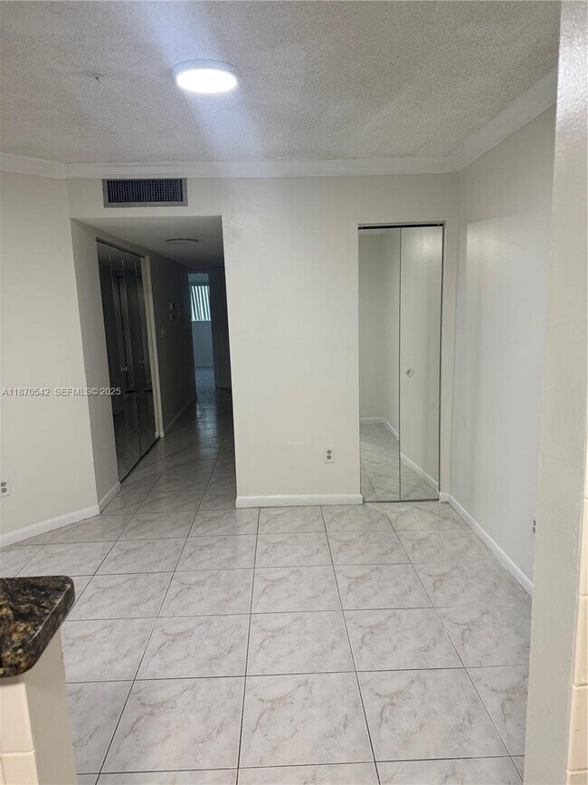 Building Photo - 9620 W McNab Rd