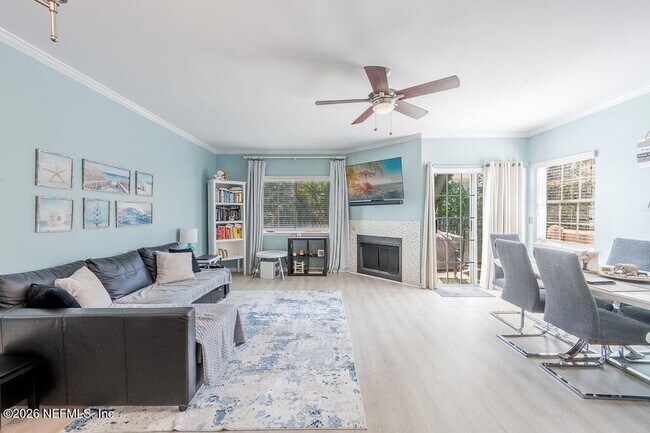 Building Photo - 127 Sand Castle Way