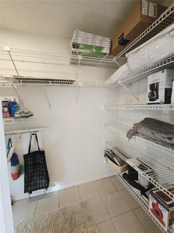 Building Photo - 4345 Tahitian Gardens Cir