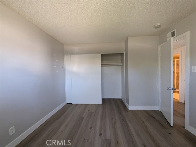 Building Photo - 200 W 37th St