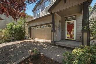 Building Photo - JUST LISTED | Beautiful 3 Bedroom + Loft Home in Washougal!