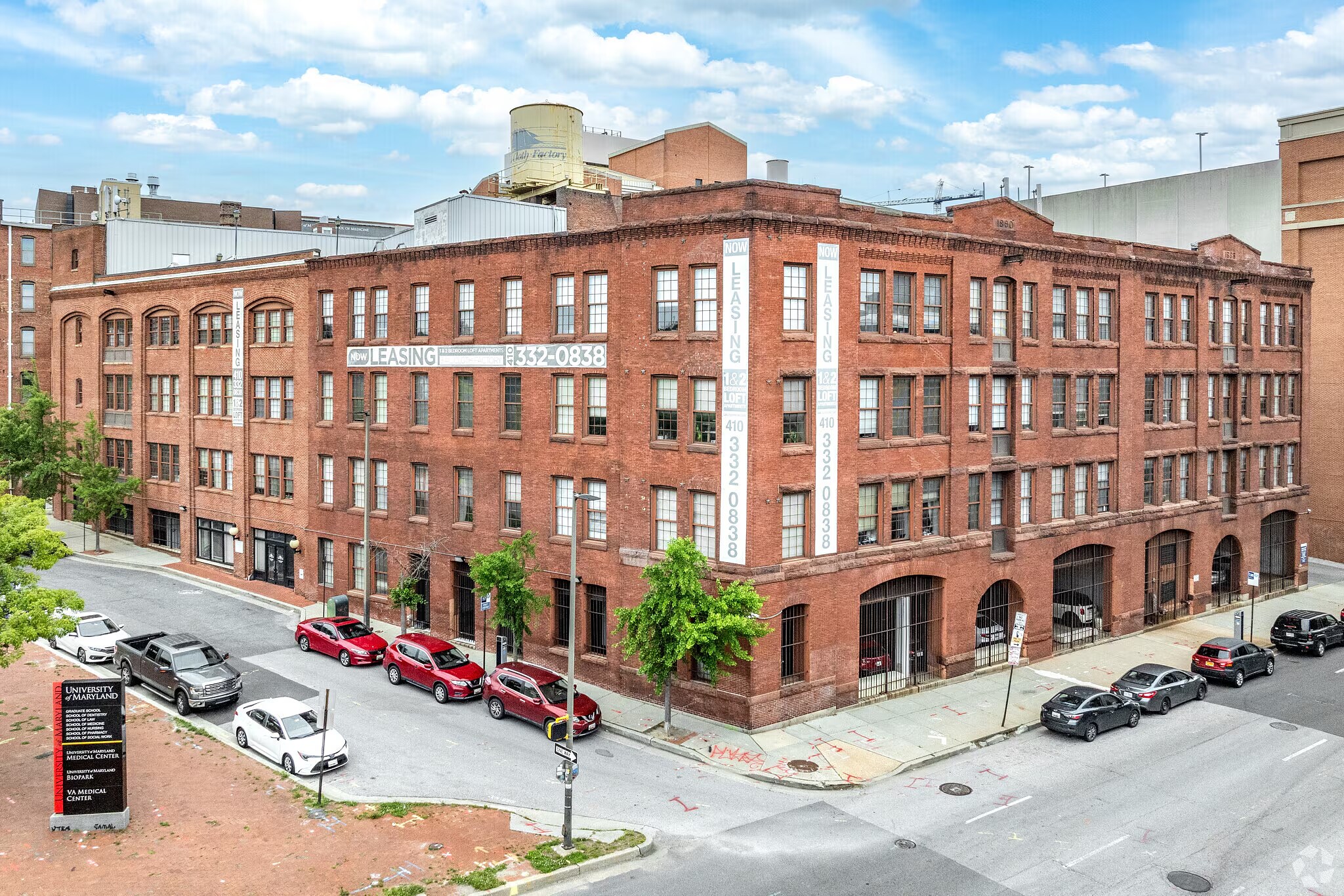 Building Photo - 121 S Fremont Ave