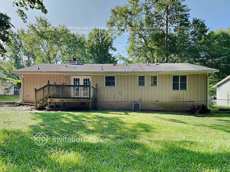 Building Photo - 139 Cedar Ridge Trail