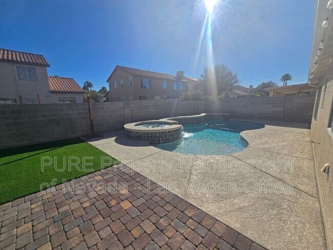 Building Photo - 1401 Healing Waters Ln