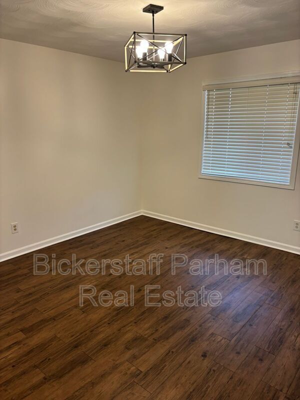 Building Photo - 5410 Kennedy St