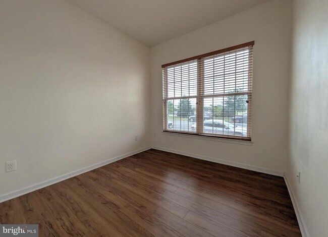 Building Photo - 25015 Riding Center Dr