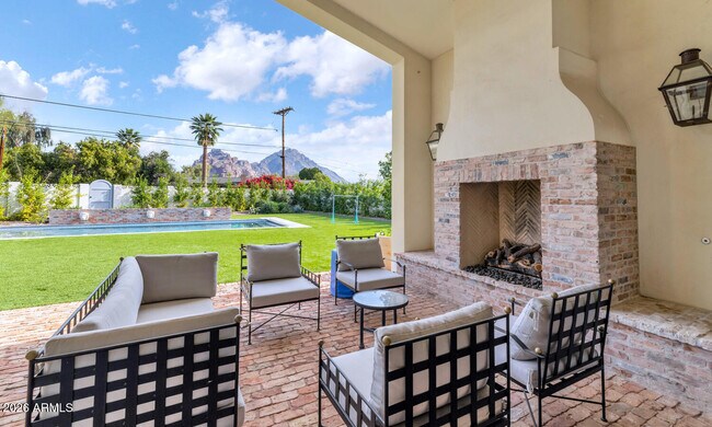 Building Photo - 5119 N 41st St