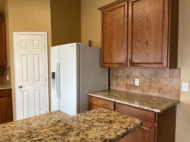 Building Photo - 3818 English Oak Dr