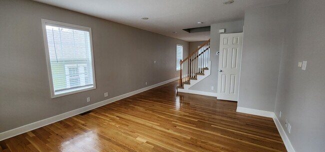 Building Photo - Wonderful 3 bed 2.5 Bath in Waldo! Availab...