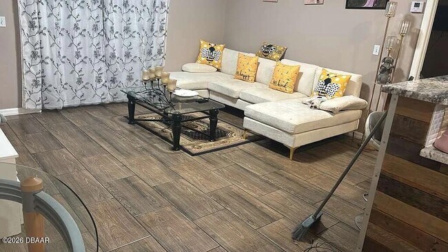 Building Photo - 355 Heritage Estates Ln