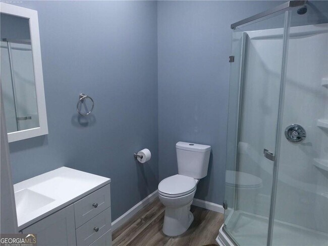 Building Photo - 1471 Cliffview Ter