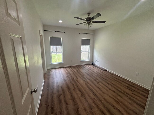 Building Photo - 1648 Mary Evers Dr