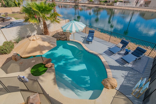 Building Photo - 7289 W Kimberly Way