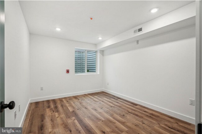 Building Photo - 2630 N 11th St