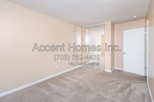 Building Photo - 6509 China Grove Ct