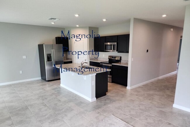 Building Photo - Magnolia Park - Haines City