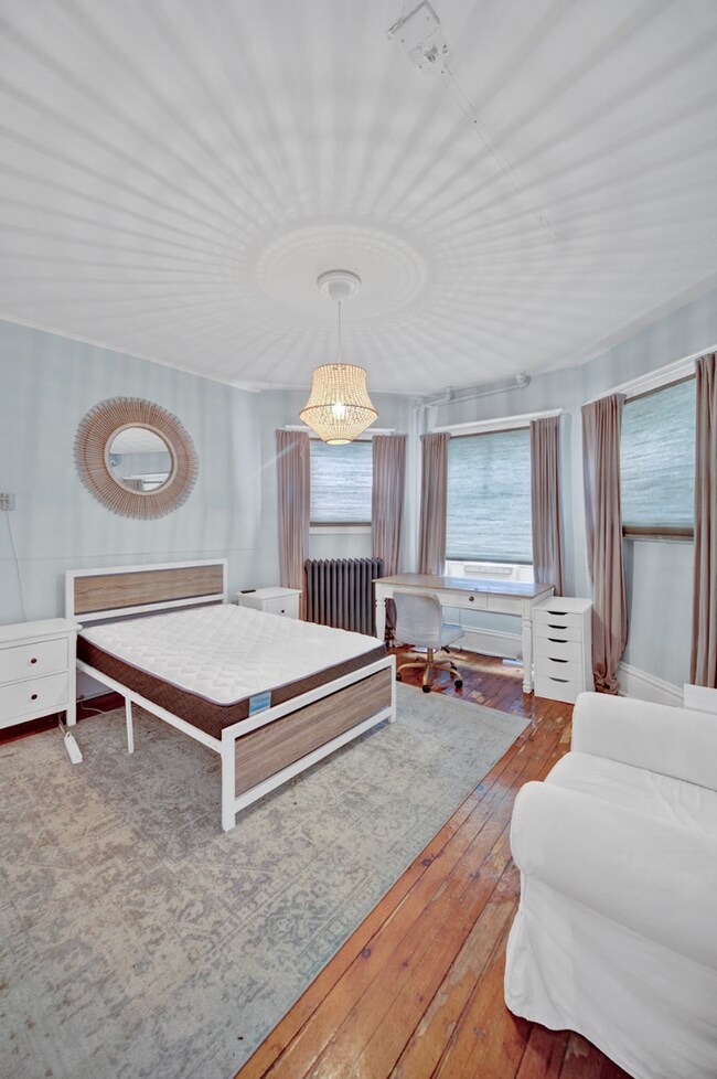 Building Photo - 819 Gaffield Pl