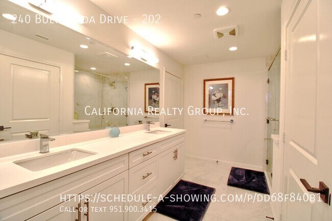 Building Photo - 240 Buena Vida Dr