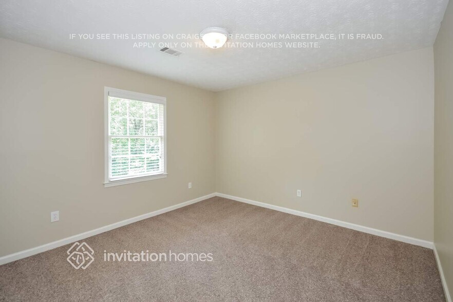 Building Photo - 1759 Killian Hill Rd SW