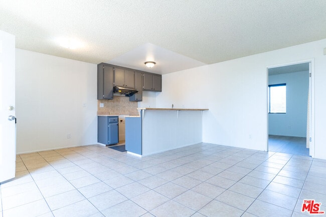 Building Photo - 450 Coronado Ter
