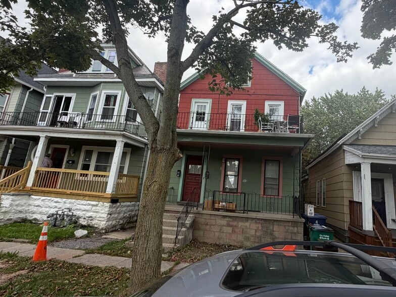 Building Photo - 141 16th St