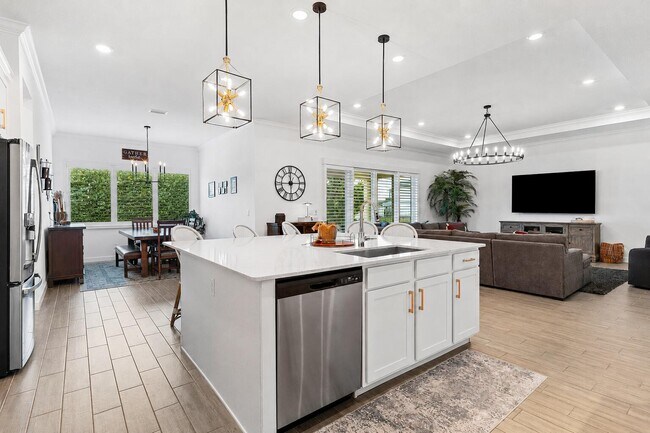 Building Photo - 962 Castaway Ct