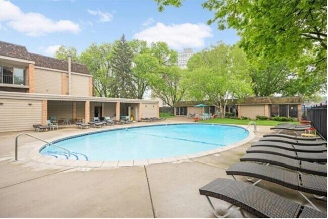 Building Photo - 6423 Colony Way