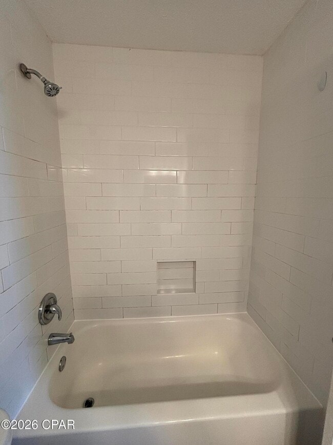 Building Photo - 4123 W 22nd St