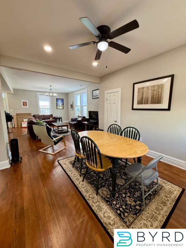 Building Photo - 3007 3rd Ave