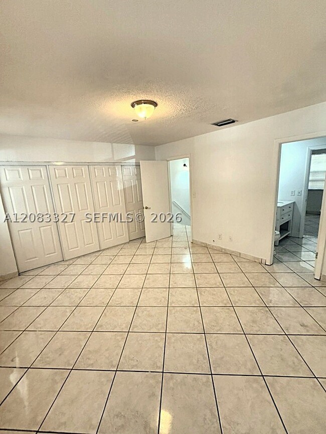 Building Photo - 10554 NW 3rd St