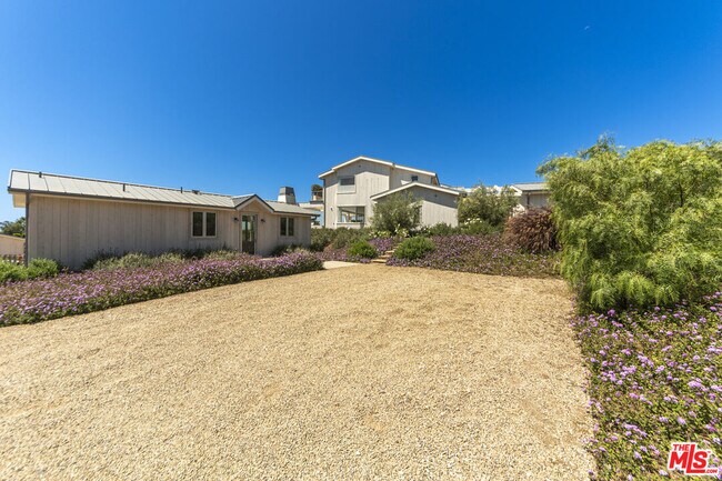 Building Photo - 29958 Harvester Rd