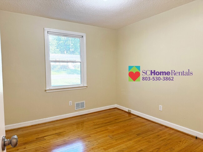 Building Photo - 231 Vincenne Rd