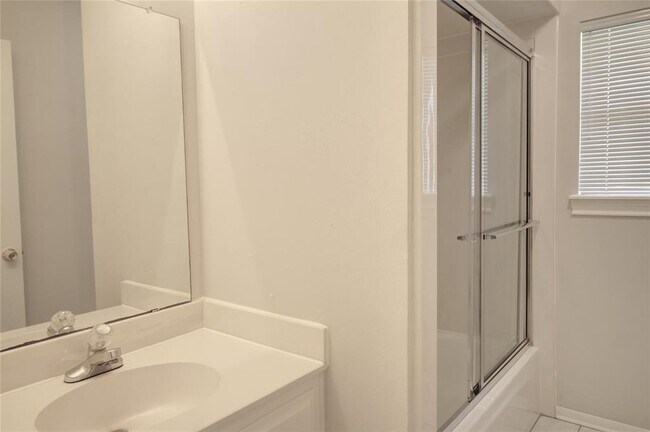 Building Photo - 20507 Chapel Glen Ct
