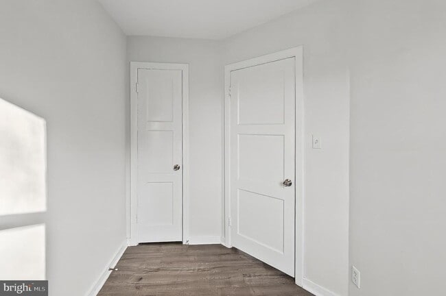 Building Photo - 30 N Athol Ave