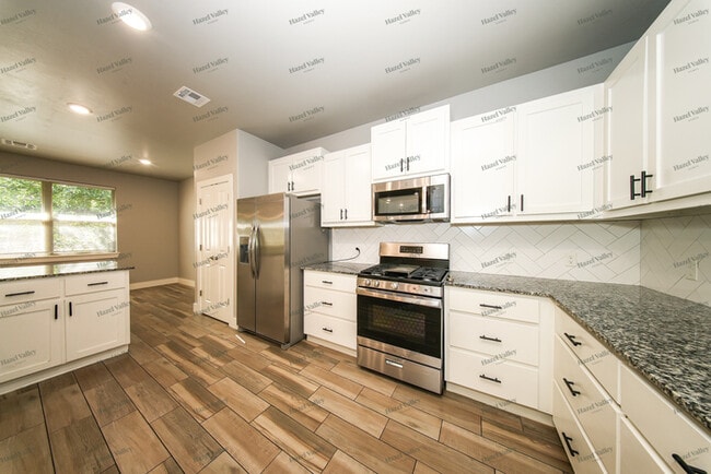 Building Photo - 3725 Black Forrest Ct