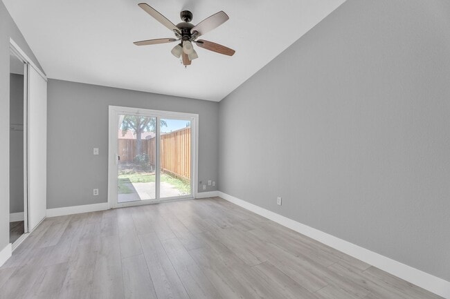 Building Photo - 74 Cedro Cir