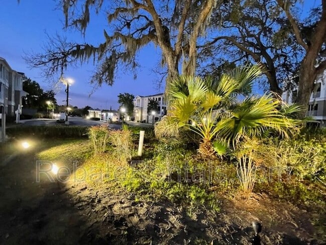 Building Photo - 8290 Gate Pkwy W