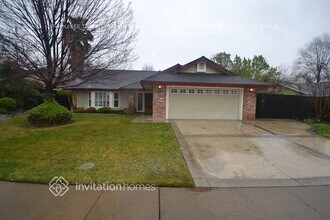 Building Photo - 1505 Lariat Loop