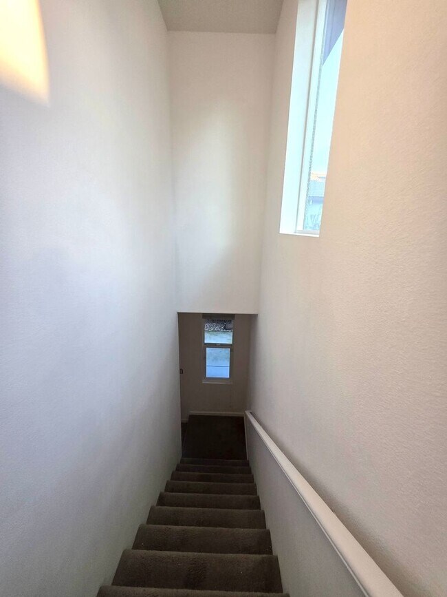 Building Photo - Spacious 5BR + Loft in Hamptons Village – Studio Suite, New HVAC, EV Charging