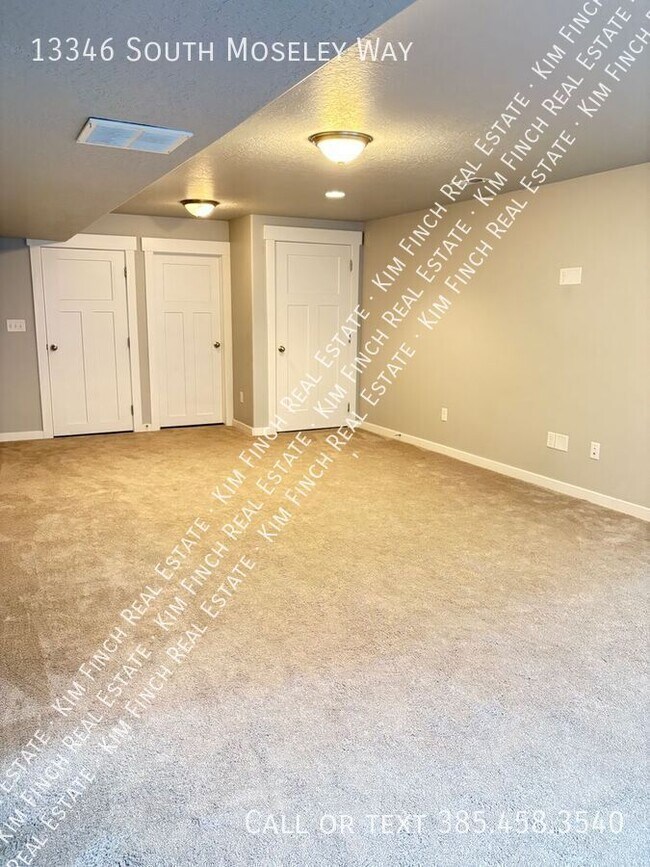 Building Photo - 13346 S Moseley Way