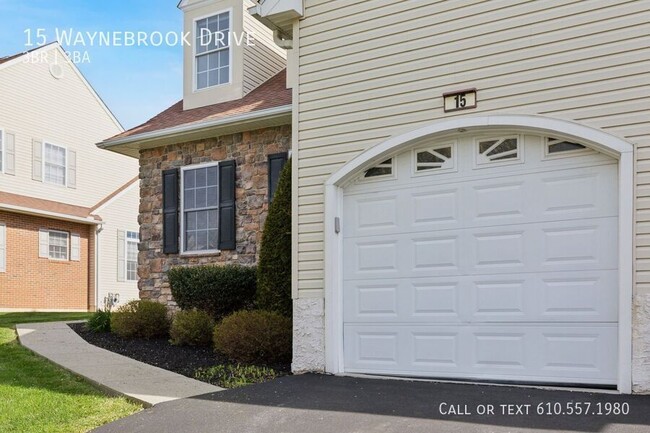Building Photo - 15 Waynebrook Dr