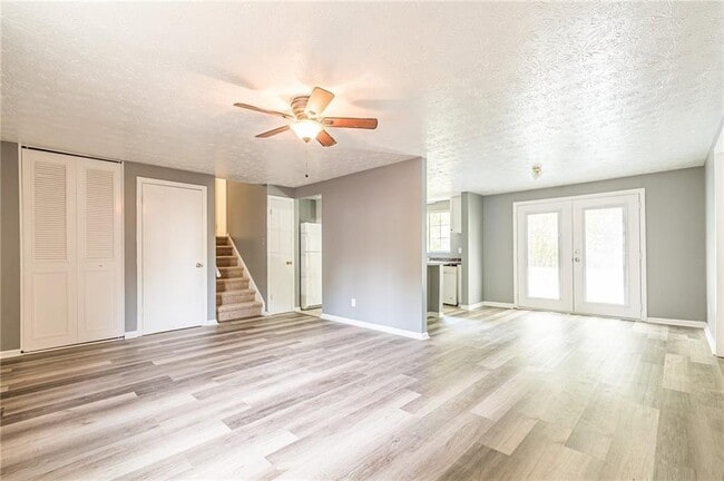 Building Photo - 806 Houndstooth Trail NW