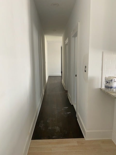 Building Photo - 9-11 Lois Pl