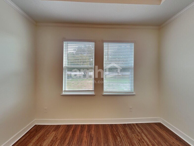 Building Photo - 2455 Ixora Ct