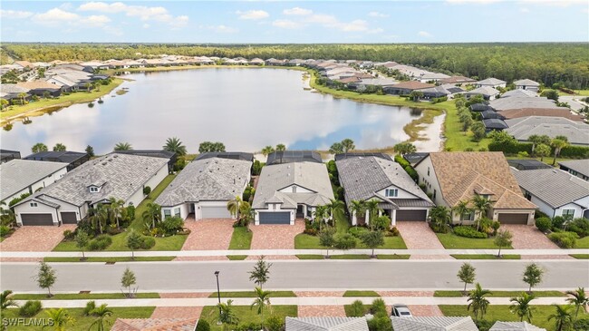 Building Photo - 6767 Pennyroyal Dr