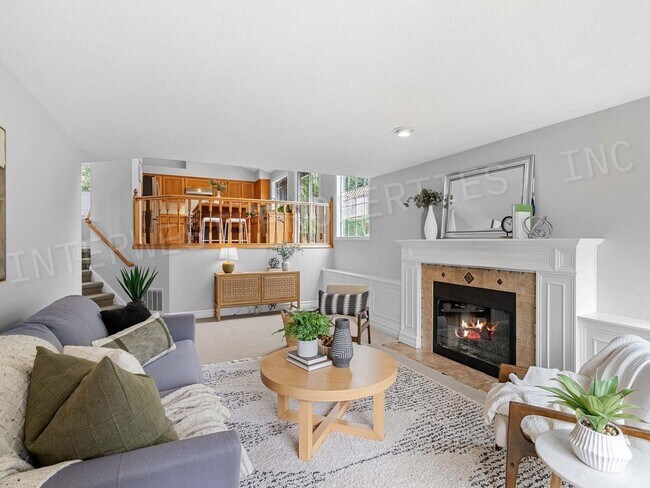 Building Photo - 4+ Bedroom Tigard Home With a Beautiful Vi...